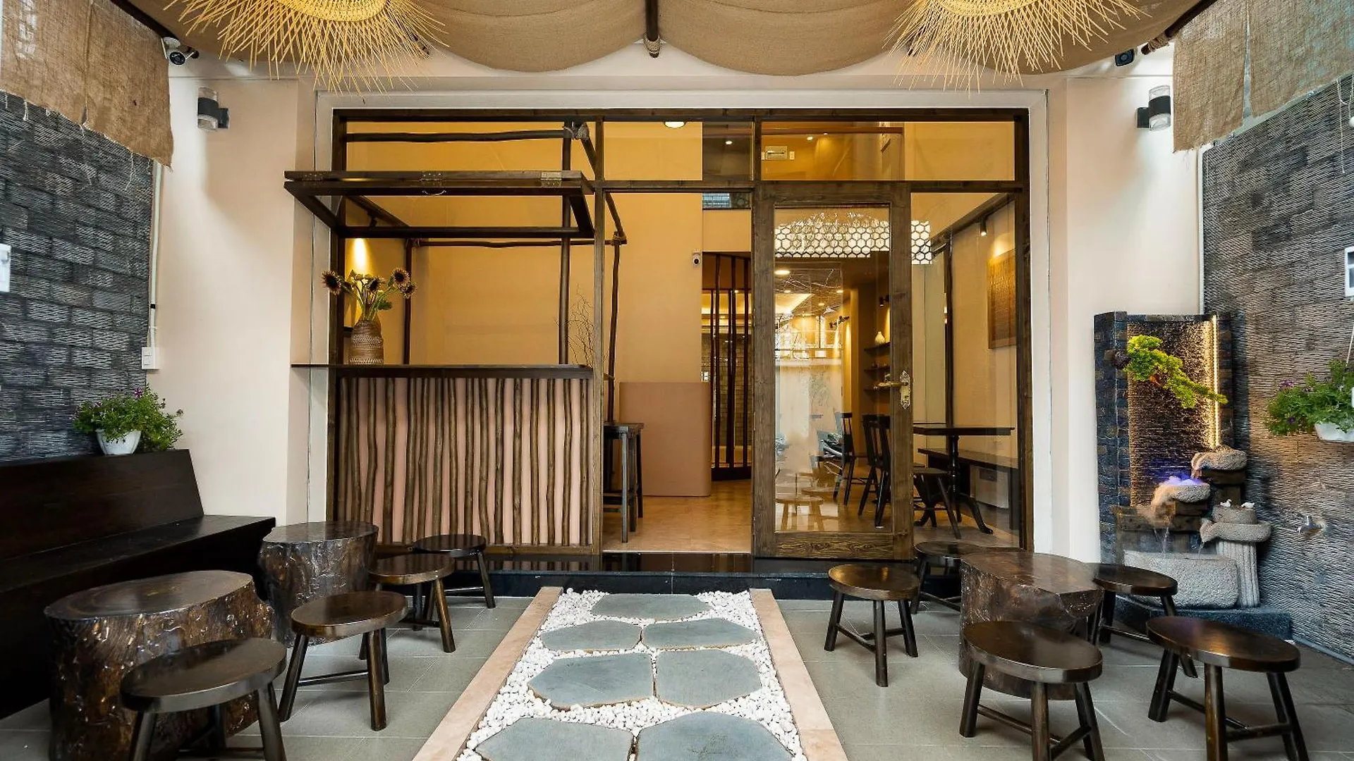 Hemtouch House Hotel Ho Chi Minh City